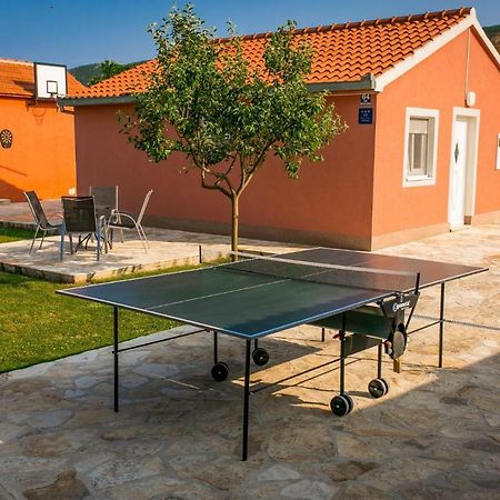 Vacation House Radosic Radosic  Exterior photo